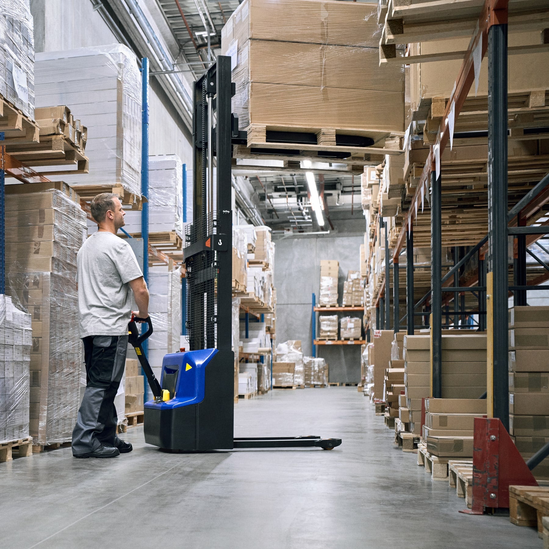 Lithium high lift truck SMART-XXL with free lift